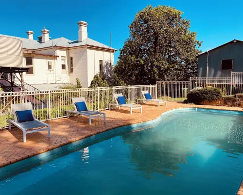 The Buchanan 1894 Hotels in Parkes