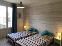 Carrer Del Sol ( in Roussillon, not in Camargue Hotel a Sainte-Marie-la-Mer