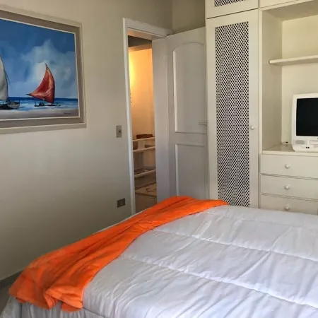 Excellent 135 m2 apartment 70 m from the sea, with electric barbecue and Wi-Fi