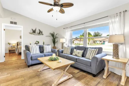 Your Boho Beach Retreat Awaits! Pool Home 15 Mins to the Beach!