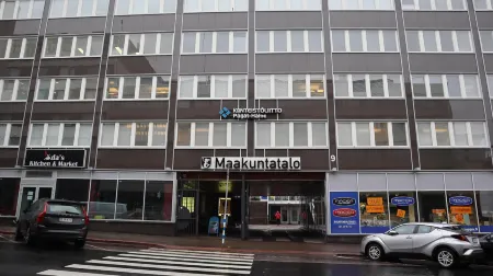 Kotikaksio Penthouse Отели рядом с достопримечательностью «Yli-Marola Domestic Animal Yard»