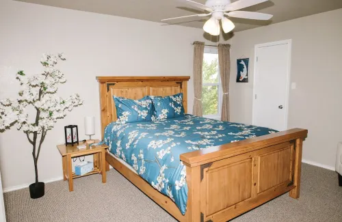 The Koi House Georgetown: 35 Minutes from Downtown Austin and Airport