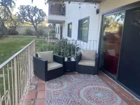 Cozy condo for rent 3 minutes from the beach!