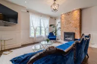 Boutique Home By The Falls