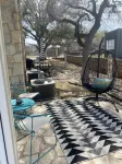 Condo in HSB-walking distance to resort and LBJ
