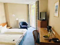 Hotel Rheinpark Rees Hotels in Kalkar