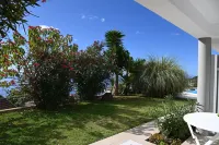 Casa Oliva-Vista Mar2: Designer apartment garden level, top location, heated pool