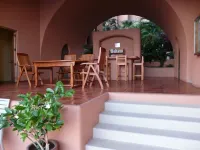Beautiful 1 bedroom Condo above La Ropa Beach Hotels in Zihuatanejo