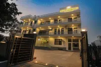 OPO Essential Sec 21 Hotel a 