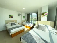 Hotel Alcaravan Medellín メデジンのホテル