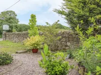 반 아울 코티지 앳 크룩 홀 팜 무어게이트 너어서리 스쿨 & 먼치킨스 차일드케어 주변 호텔