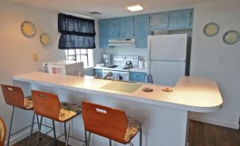 Lake Arrowhead Lodging