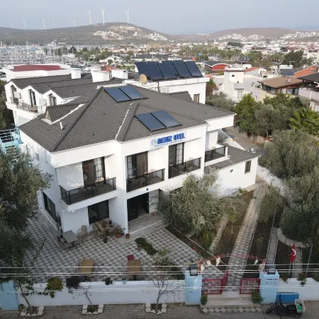 Deniz Otel