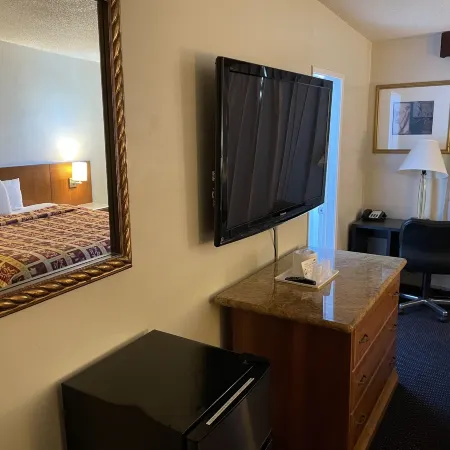 Grand Inn