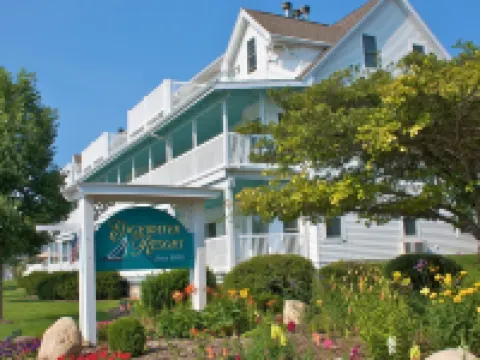 Edgewater Resort Hotels in Sister Bay