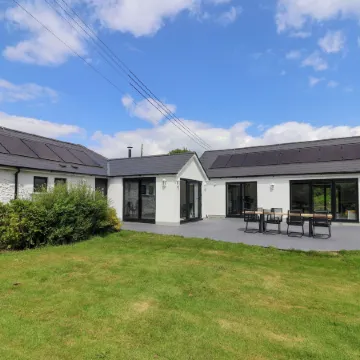 Hartgrove Farm Bungalows