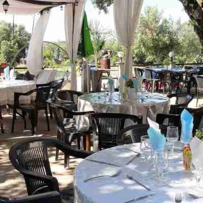Les Terrasses de l'Aven Dining/Meeting Rooms