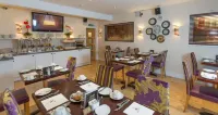 Duke of Normandie Hotels in Vale