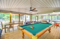 Hot Tub, Games, Bbqs! Reunion Retreat in Henagar - Wifi