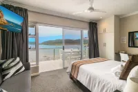 Phoenix Lodge and Waterside Accommodation