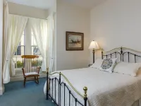 The Salem Inn Hotels in Salem