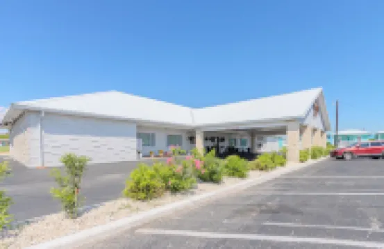 鯊魚礁度假村汽車旅館加小屋