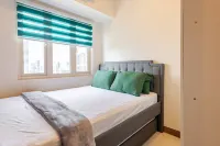 J5 Bayview Elegant Retreat with Stunning Views