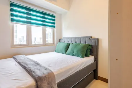 J5 Bayview Elegant Retreat with Stunning Views Отели рядом с достопримечательностью «The Dessert Museum»