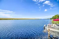 Okeechobee Cabin in Waterfront Community w/ Dock! - parking