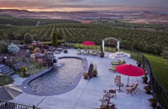 Cameo Heights Mansion and the Vine Fine Dining Restaurant