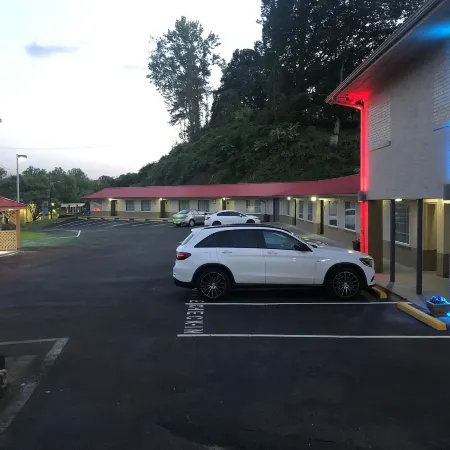 Ellijay Inn - Downtown Ellijay