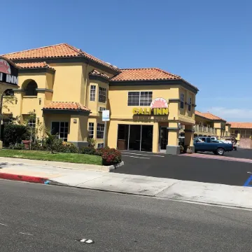 Cali Inn