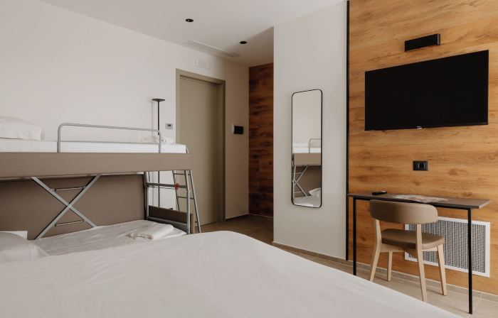 Belladonna Hotel