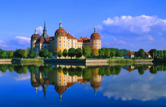 拉德貝格運動世界酒店