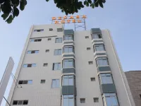 Decasa Hotel Hotels near August 7th Memorial Park