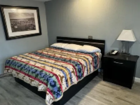 ミッドタウンロッジ ジャクソンビルのホテル