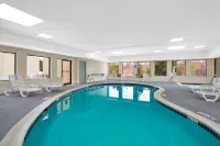 Holiday Inn Express Harrisburg EN Hotels in West Hanover Township