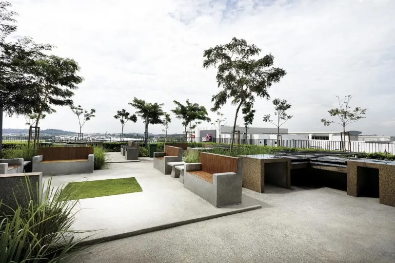 Arch Plus Studio at Trefoil Setia City
