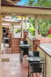Lismore Wilson Motel - parking