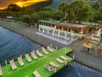 Kayalar Blue Beach Hotel Hotels near Behramkale