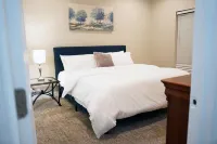 Bright & Cozy Dual Apartments in Moss Point