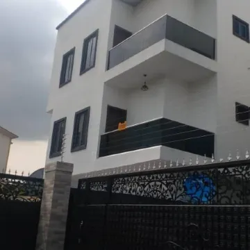 Sapphire Residences by Crystal