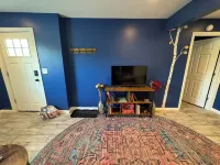 Charming 2-bedroom apartment in superb Bennington with WiFi