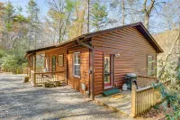 Mtn-View Waynesville Home Near Trout Stocked Creek - parking