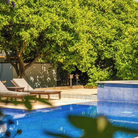 guesthouse by west