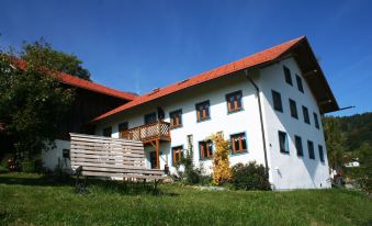 Ehemaliges Bauernhaus Mit Garten