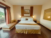 Spencer Green Hotel