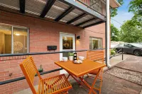 Sage Suite | Calm & Earthy Stay Near Old Town