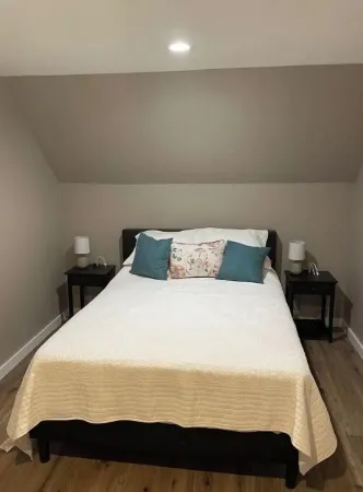 *Newly renovated* guesthouse with beautiful views