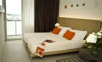 Hotel Cristallo Hotels in Сенігаллія